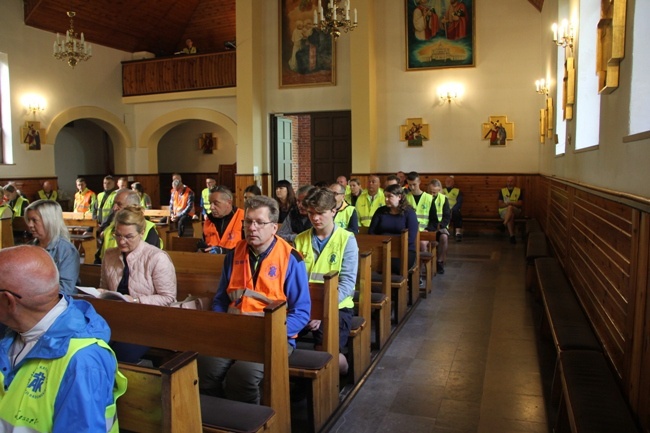 Jadą do Czarnej Madonny