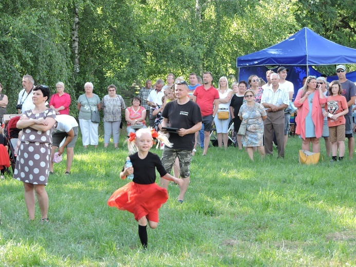 Żychlin. Biesiada u apostołów Piotra i Pawła