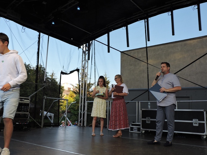 Żychlin. Biesiada u apostołów Piotra i Pawła