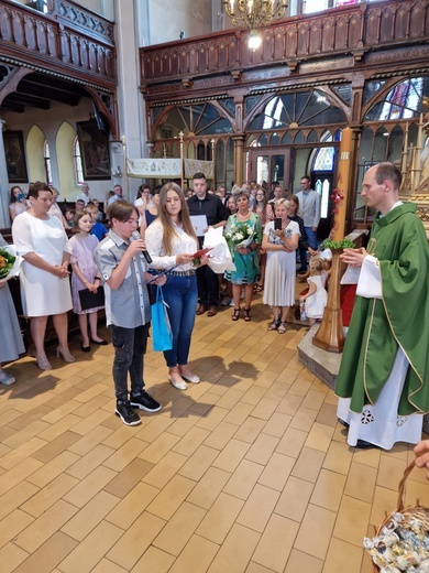 Roszady w Pieszycach. Zmienił się nie tylko wikariusz