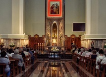 Letnie koncerty muzyczne w kościele na Czubach przyciągają miłośników muzyki klasycznej. 