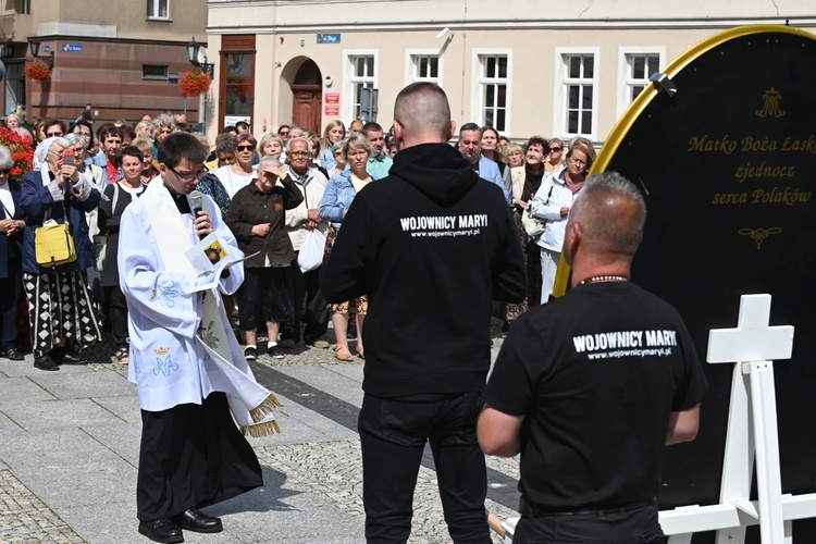 Zakończenie peregrynacji MB Łaskawej w Świdnicy