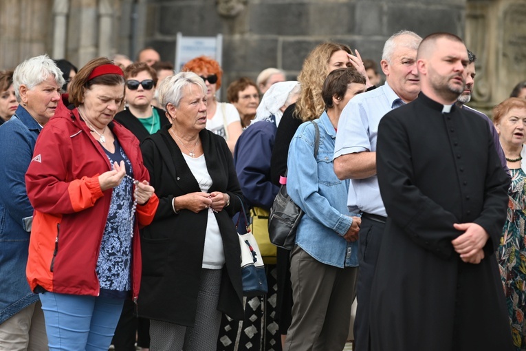 Zakończenie peregrynacji MB Łaskawej w Świdnicy