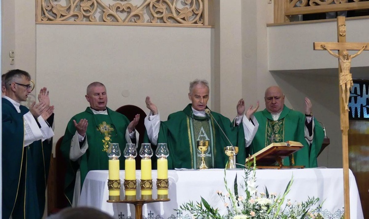 Msza św. z okazji 80. urodzin trenera Antoniego Piechniczka w Wiśle.