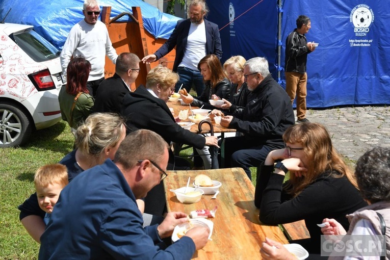 Sulęcin. Odpust i piknik radości