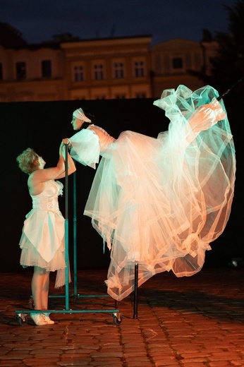 Festiwal Teatru Otwartego zakończył bal kostiumowy