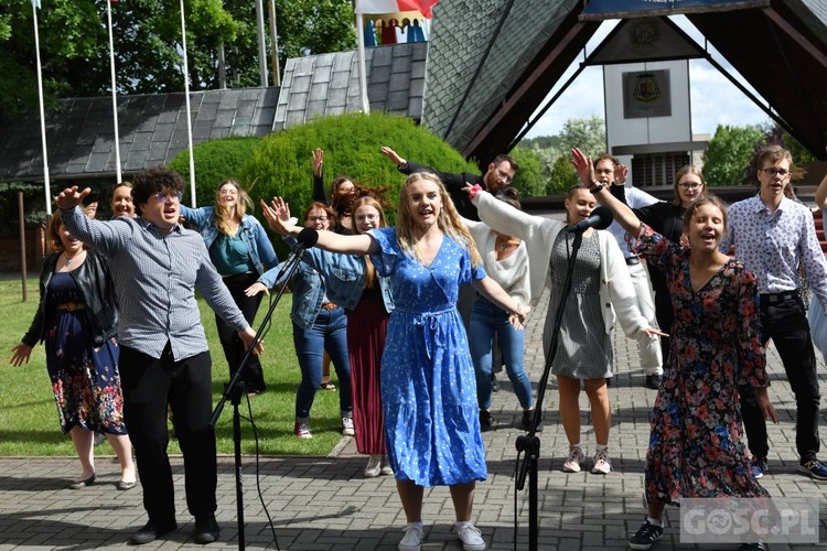 Oazowy dzień wspólnoty u Pani Cierpliwie Słuchającej w Rokitnie