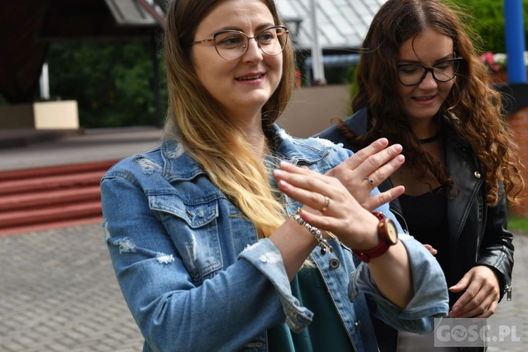 Oazowy dzień wspólnoty u Pani Cierpliwie Słuchającej w Rokitnie