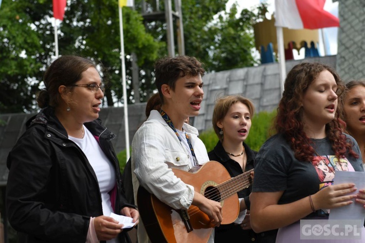 Oazowy dzień wspólnoty u Pani Cierpliwie Słuchającej w Rokitnie