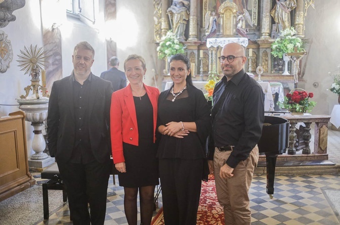 Koncert w Szalejowi Dolnym w ramach cyklu "Koncerty w kościołach zapomnianych"