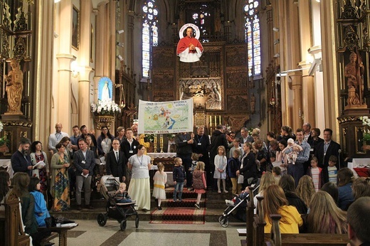 Wakacyjny Dzień Wspólnoty Oazy w Wilamowicach - I turnus 2022