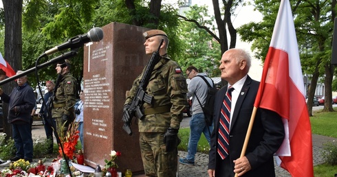 W Gdańsku uczczono ofiary zbrodni wołyńskiej