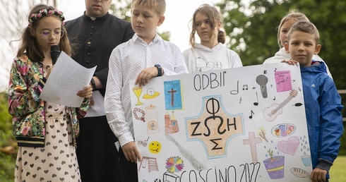 Modlitwa i zmienianie świata. Oazowy Dzień Wspólnoty Ruchu Światło-Życie