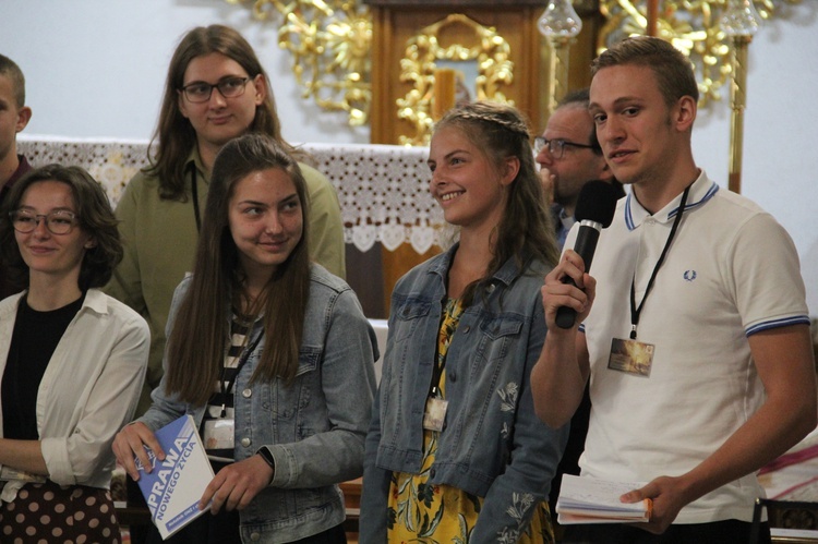 Dzień wspólnoty w Koniakowie - część 1 - godzina jedności