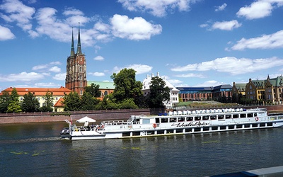 	Wrocław uważany jest za nieformalną stolicę żeglugi śródlądowej.