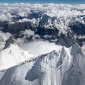 Tylko 3 osoby w historii zdobyły wszystkie prawdziwe wierzchołki Korony Himalajów i Karakorum?