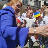 Będzin. Księżna Sarah Ferguson spotkała się z dziećmi z podkijowskiego Obuchowa