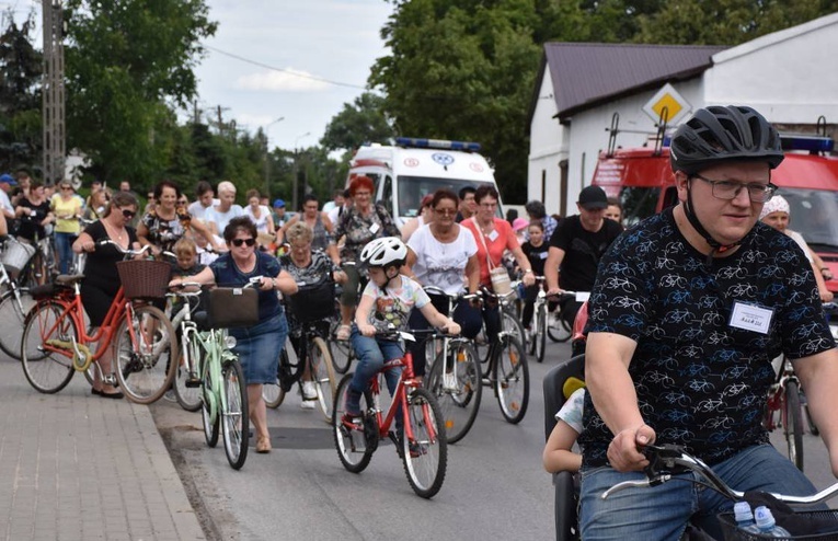 W parafialnym wydarzeniu uczestniczyło blisko 300 osób.