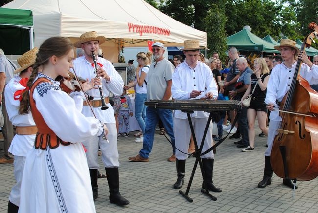 Stalowa Wola. Festiwale Rzemiosła i Pierogów