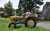 Zlot oldtimerów i święcenie pojazdów w Sławikowie