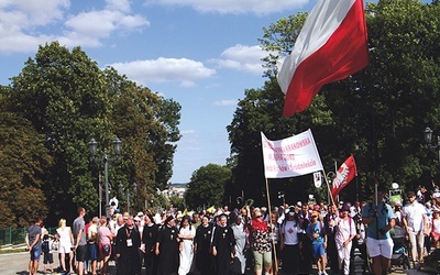 ▲	I ty chodź do Maryi, by złożyć przed Nią wszystkie problemy.