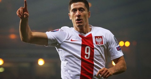 Liga hiszpańska - Lewandowski oficjalnie w Barcelonie