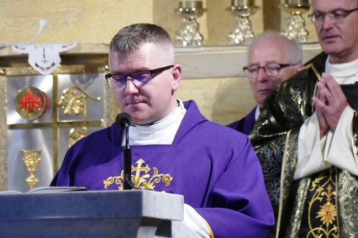 Pogrzeb śp. Marii Ciurli - gospodyni leśniańskiej parafii z 21-letnim stażem