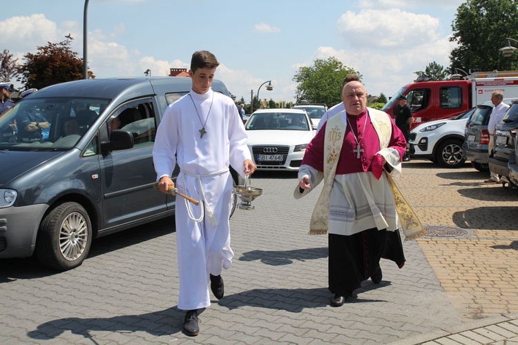 Kierowcy u św. Józefa Bilczewskiego w Wilamowicach