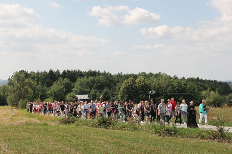 Wyskitna. Pielgrzymka do św. Jana