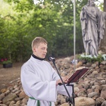 Lasek Miłosierdzia Bożego i Zakątek świętych Joachima i Anny, cz. 1