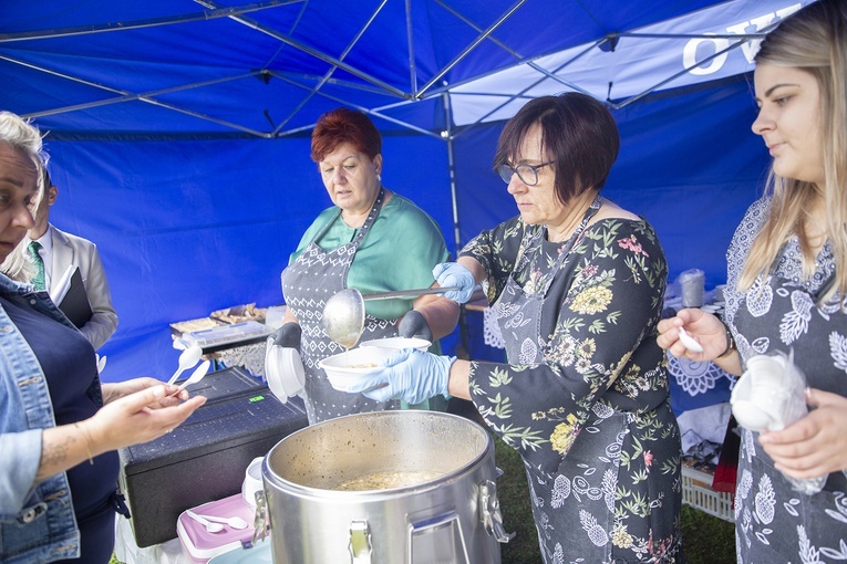 Lasek Miłosierdzia Bożego i Zakątek świętych Joachima i Anny, cz. 2