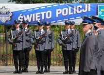 Policjanci przyznają, że odznaki cieszą, ale bardziej cieszy szacunek i sympatia obywateli.