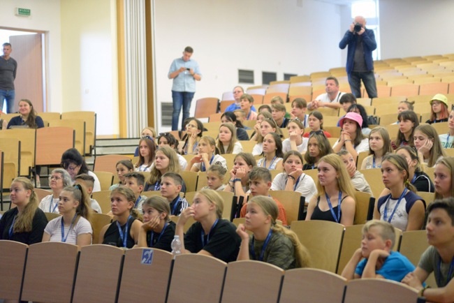 Kolejny dzień obozu "Wakacje z uśmiechem"