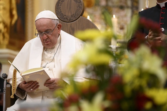 Papież Franciszek do duchowieństwa: To nie wiara przeżywa kryzys, ale sposób, w jaki ją głosimy