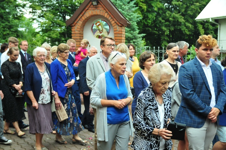 Procesja odpustowa w Motyczu