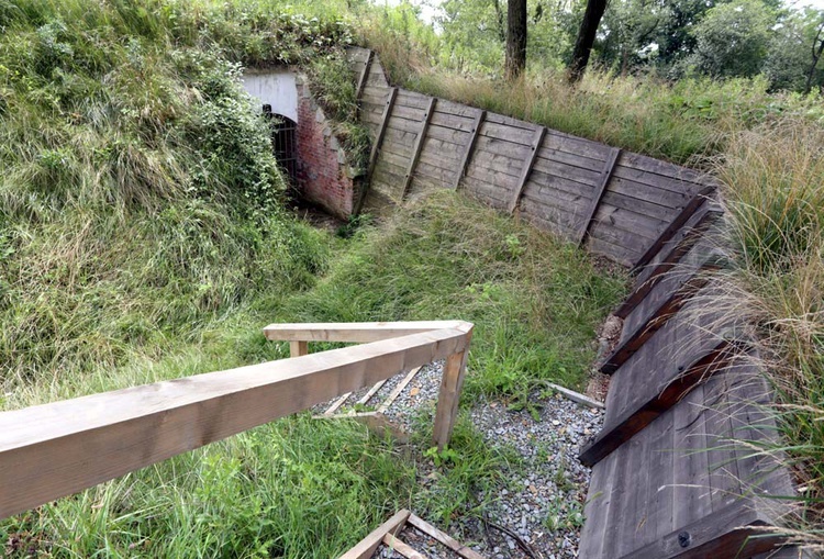 Odnowiony fort "Borek" dawnej Twierdzy Kraków cz. 2