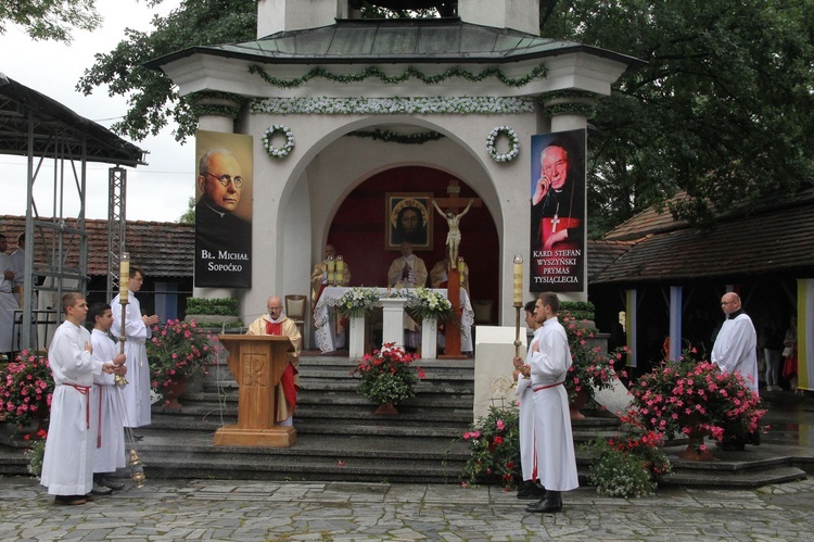 Nowy Sącz. Wielki odpust ku czci Przemienienia Pańskiego - dzień 1.