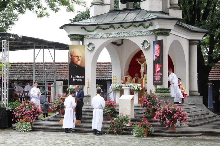 Nowy Sącz. Wielki odpust ku czci Przemienienia Pańskiego - dzień 1.