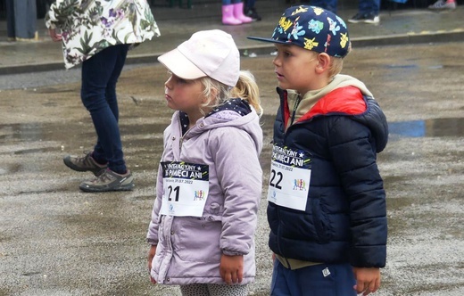 Deszczowa 12. Biesiada Rodzinna z Fundacją Krzyż Dziecka w Pisarzowicach