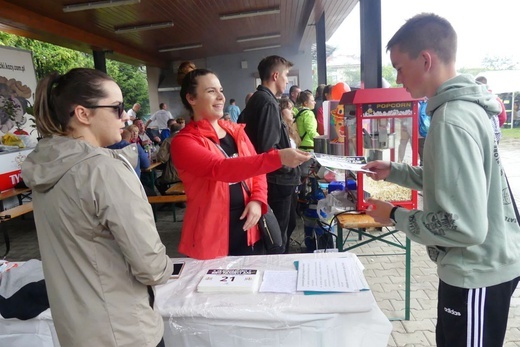 Deszczowa 12. Biesiada Rodzinna z Fundacją Krzyż Dziecka w Pisarzowicach