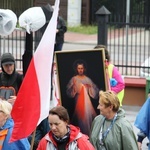 Nocą w deszczu do s. Faustyny 