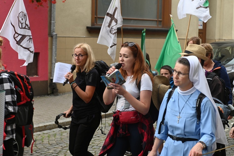 XIX PPDŚ. Wystartowali spod świdnickiej katedry