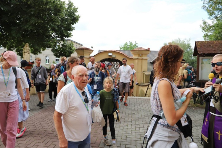 Rokitno. Dziękczynienie za Pieszą Pielgrzymkę z Gorzowa na Jasną Górę