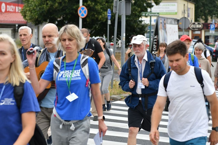 Pielgrzymka Nauczycieli i Wychowawców "Warsztaty w drodze" już na szlaku