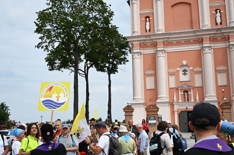 Wyjście pielgrzymki ze Skrzatusza na Jasną Górę