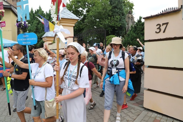 Pielgrzymkowe dziękczynienie u Pani Cierpliwie Słuchającej