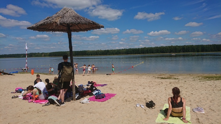Letnie kolonie w Żarach koło Biszczy