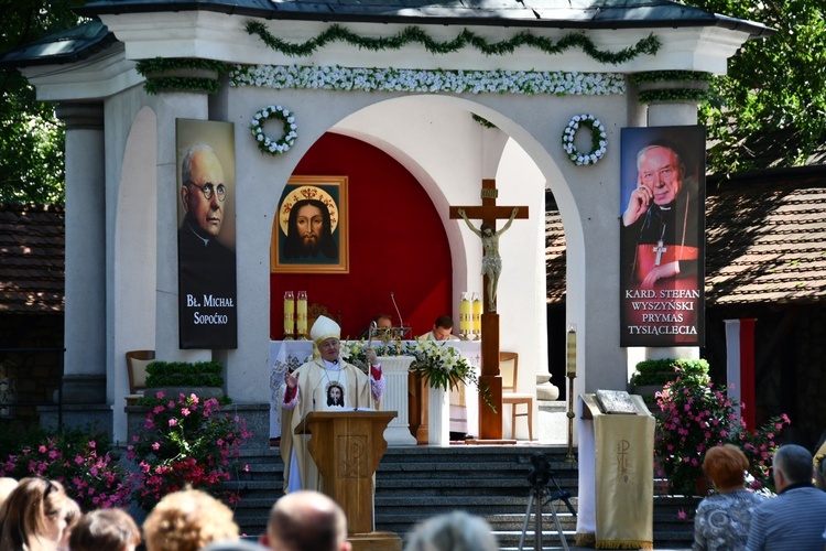 Nowy Sącz. Wielki odpust ku czci Przemienienia - dzień 2. (cz. 1)