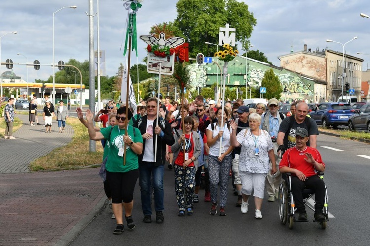 Piesza Pielgrzymka z Zielonej Góry zmierza do Czarnej Madonny