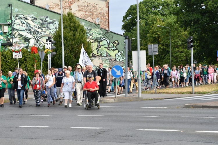 Piesza Pielgrzymka z Zielonej Góry zmierza do Czarnej Madonny